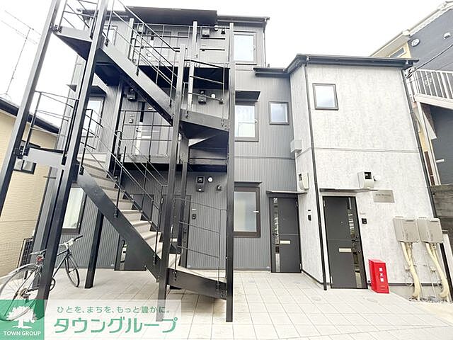 3 / 13