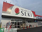 ドラッグストアセキ　姫宮店 徒歩2分。 160m