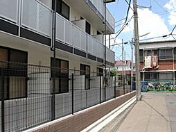 レオパレスラポールI