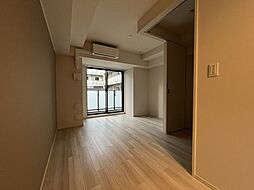 パークアクシス新宿百人町 302 3階1LDKのリビング/ダイニング