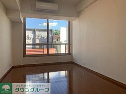 グリーンハウス6 302 2階1Kのリビング/ダイニング