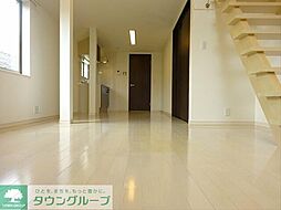 トワーズ笹塚 102 1階ワンルームのリビング/ダイニング