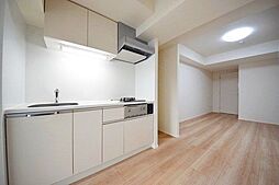 Ｂ　ＣＩＴＹ　ＡＰＡＲＴＭＥＮＴ　ＮＡＫＡＮＯ　ＥＡＳＴ 302 3階ワンルームのリビング/ダイニング