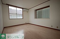 ラヴィクレールI 2 2階1Kのリビング/ダイニング