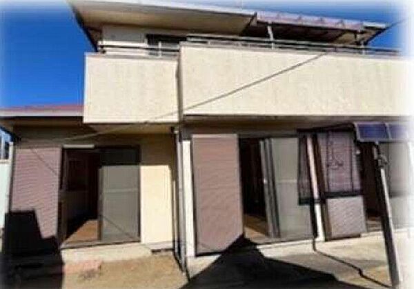 収納豊富な間取り、プレハブ小屋もあります