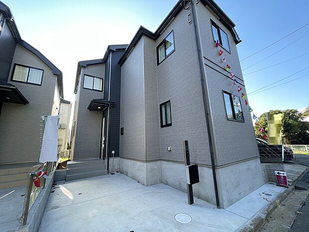 A棟　土地面積98.78平米の4LDK＋カースペース1台