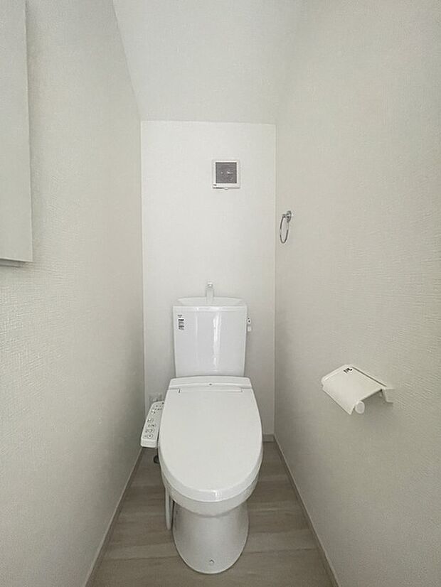 2階ウォッシュレットトイレ