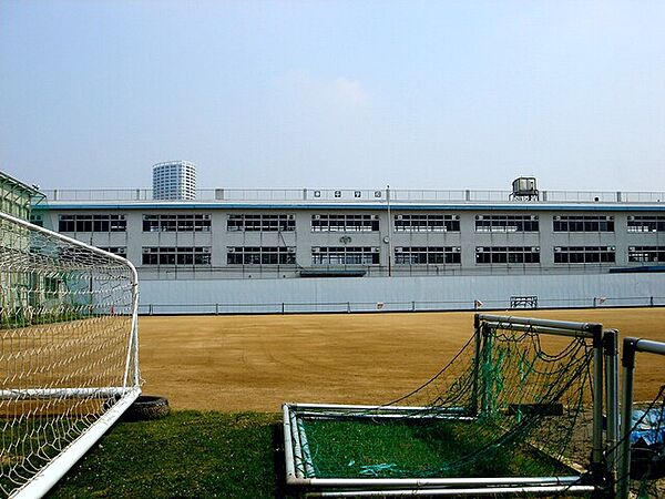 船橋市立湊中学校1090m徒歩14分