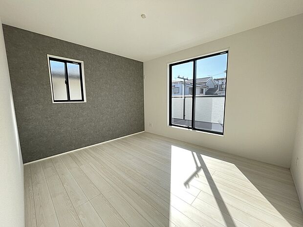 アクセントクロス仕様　7.75帖洋室　主寝室に