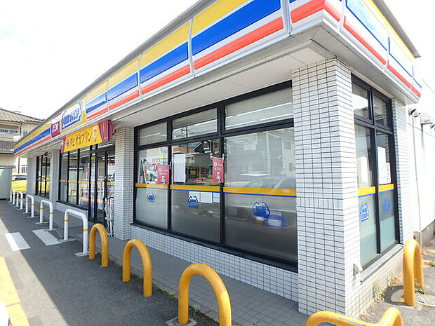 ミニストップ藤崎6丁目店300m徒歩4分