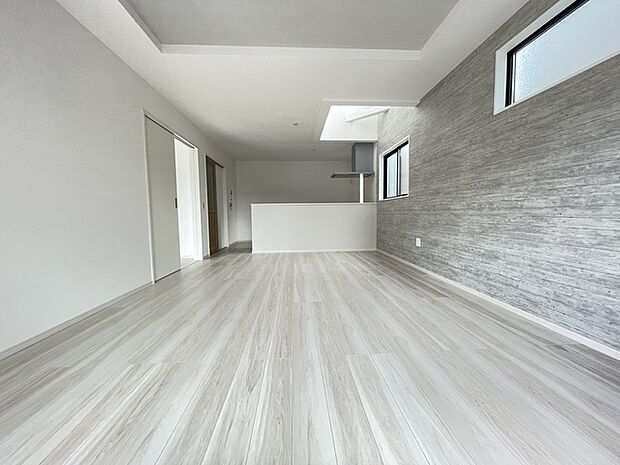 広々17.76帖 吹き抜けのある開放感あふれるLDK