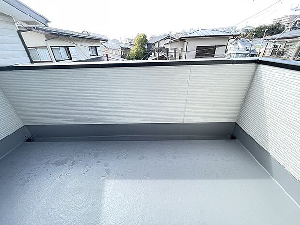 2階9.25帖洋室前バルコニー