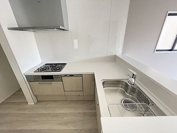 作業がはかどるL字型キッチン　 