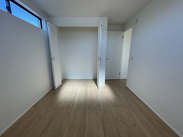 3階5.2帖洋室 収納