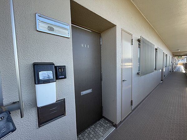 8階部分です　旧810号室玄関ドアも使えます