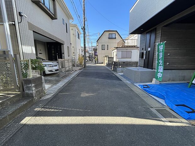 前面道路　公道幅員約4ｍ
