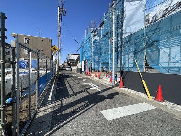 前面道路　南側幅員4.4ｍ公道