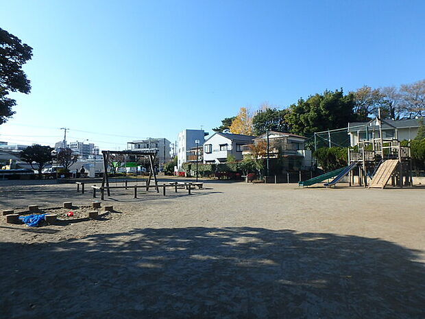 勝間田公園270m徒歩4分