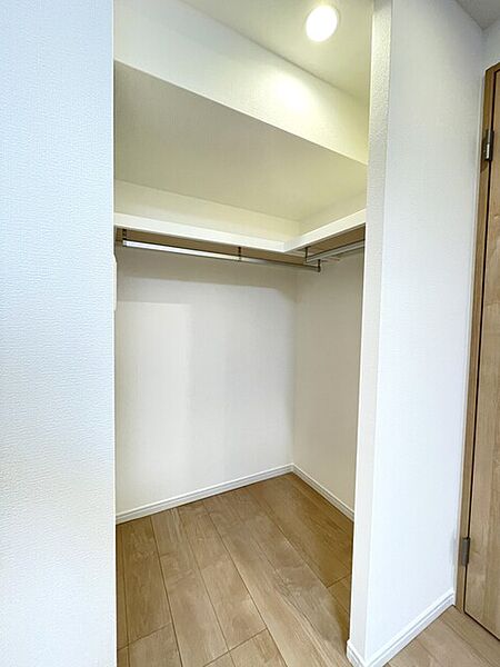 5.5帖洋室　収納はWICです
