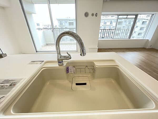 タッチレス浄水器付水栓