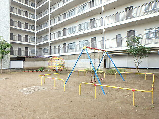 りんどう公園560m徒歩7分