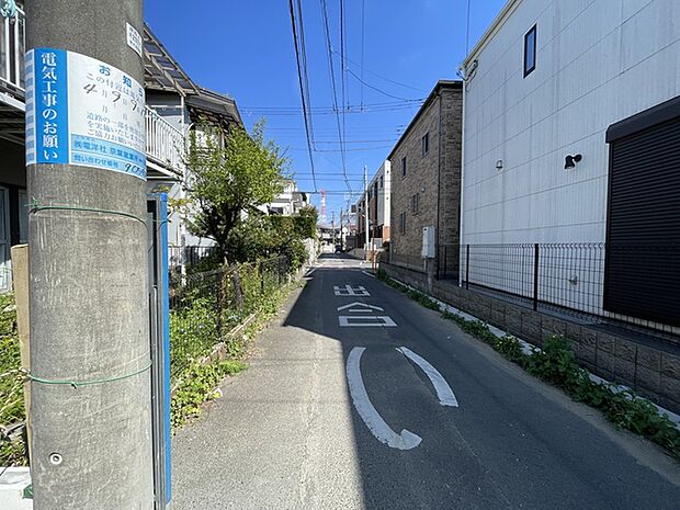 南側公道　幅員約4.2ｍ