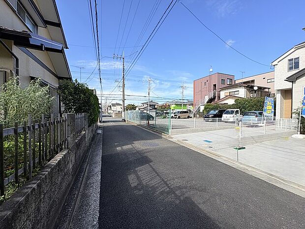 西側私道幅員4ｍ　北向き