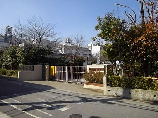 船橋市立小栗原小学校720m徒歩9分