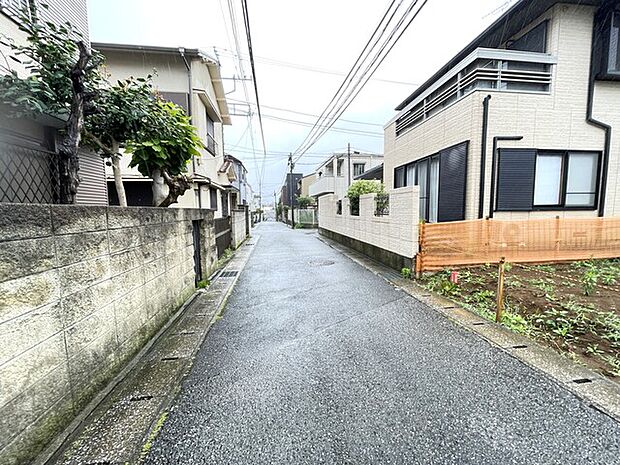 接道 南西幅員約4m公道