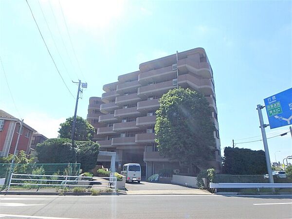 7階建て　総戸数92戸