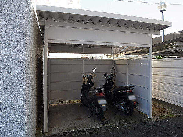 バイク置場