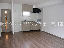 ラ・グランドゥール 103 1階2LDKのリビング/ダイニング