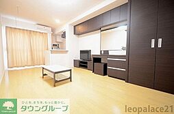 ミランダフリューリング 205 2階ワンルームのリビング/ダイニング