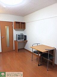 レオパレスストリーム 107 1階1Kのリビング/ダイニング