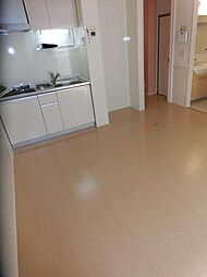 ラルーチェ奏の杜 102 1階ワンルームのリビング/ダイニング