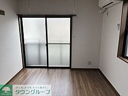 リューデスハイムIII 206 2階1Kのリビング/ダイニング