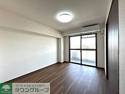 プラーズ六実 202 2階2DKのリビング/ダイニング