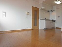 ロイヤルティアラ 405 4階3DKのリビング/ダイニング