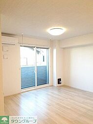 メゾン・ファミーユ 102 1階1LDKのリビング/ダイニング