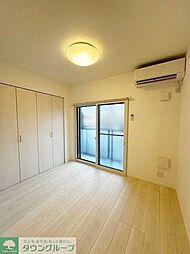 エクウス 104 1階1LDKのリビング/ダイニング