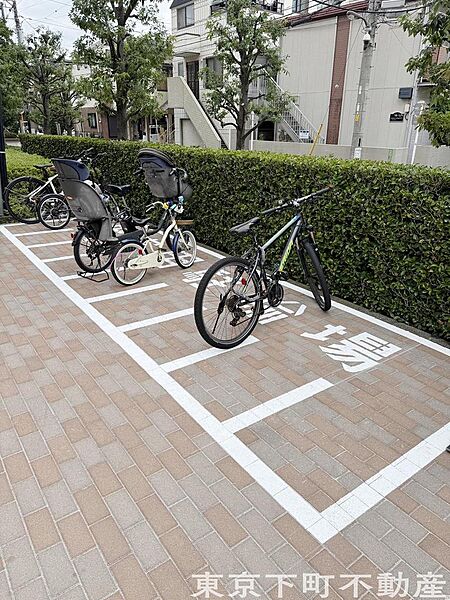 来客用駐輪場がございます。
