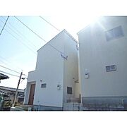 金山駅より徒歩10分 築5年8ヶ月の賃貸物件