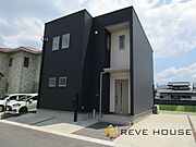 賀茂駅より徒歩10分 築5年の賃貸物件