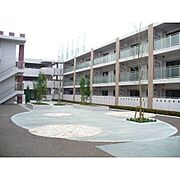 賀茂駅より徒歩8分 3階 築18年2ヶ月の賃貸物件