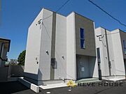 竹下駅より徒歩12分 築2年 2階建の賃貸物件
