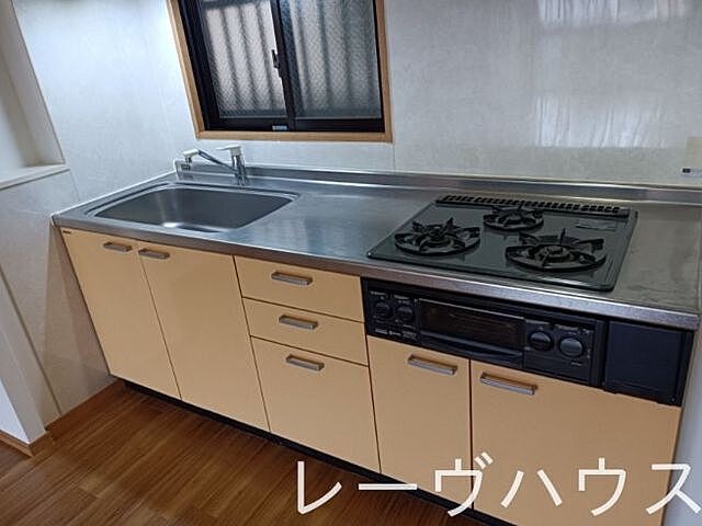 キッチン