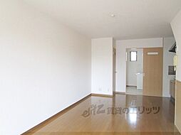 ティアラハイツ 1 1階2LDKのリビング/ダイニング