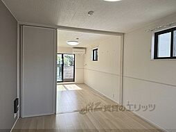 フルール彦根 202 2階1LDKのリビング/ダイニング