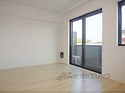 ラクーン守山 3階1LDKのリビング/ダイニング