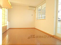 ツイン・アヴニール弐号館 202 2階1LDKのリビング/ダイニング